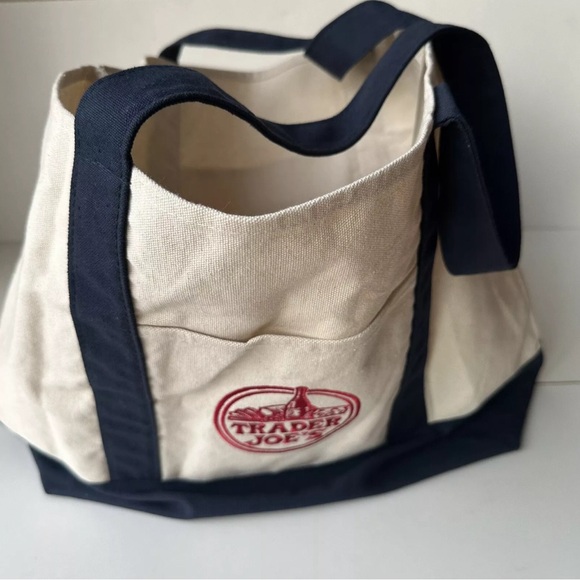 Trader Joe's Reusable Canvas Eco Tote Bag Heavy Duty Bag Blue White Brand - Picture 3 of 6
